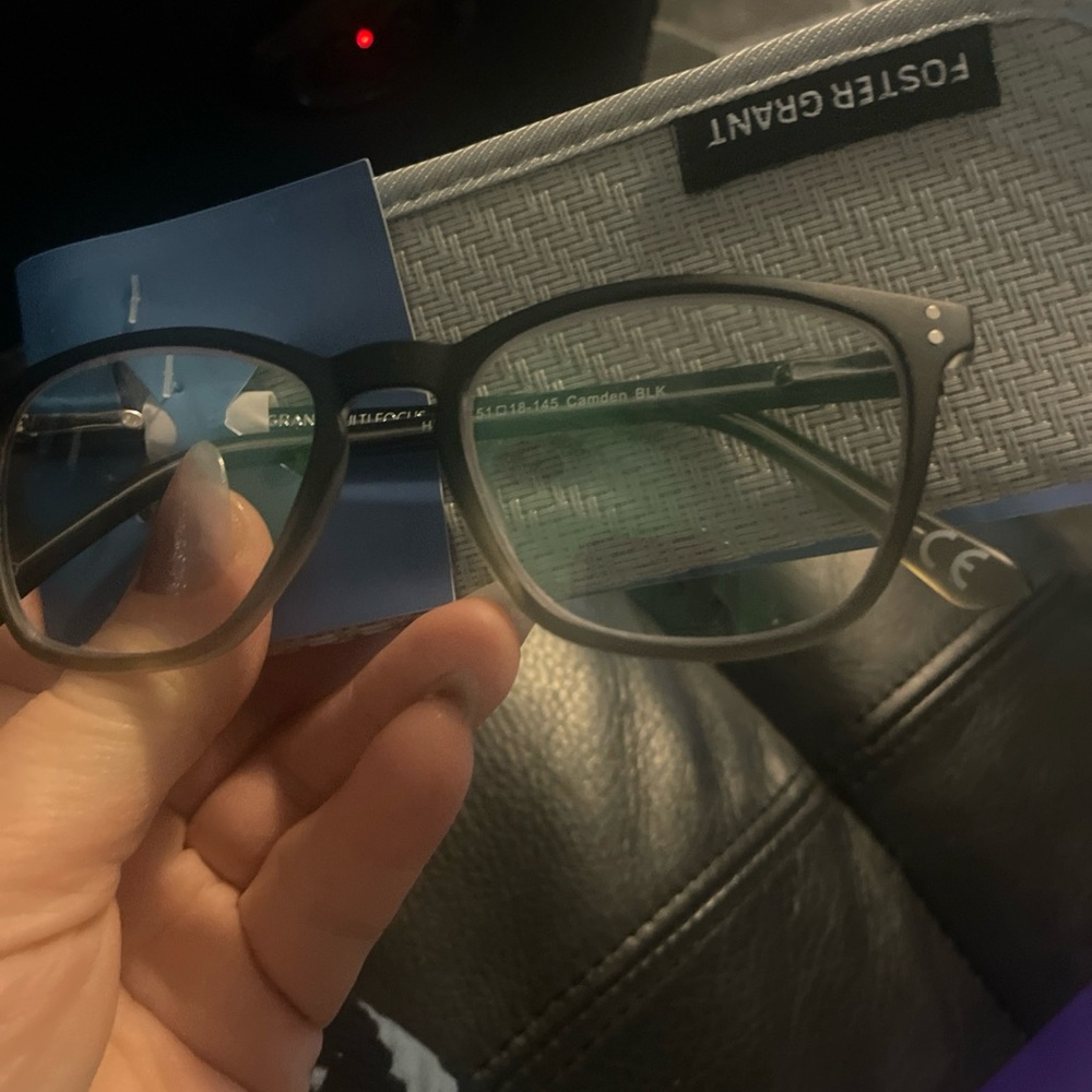 Foster Grant Black Glasses